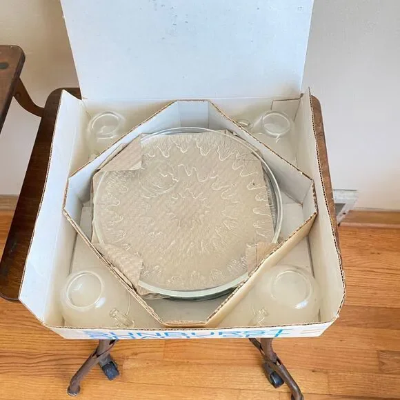 Vintage In Box Indiana Glass Sunburst Crystal Clear Plate & Cup Snack Set of 4 - Picture 6 of 10